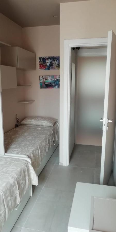 Town-Beach Home Civitanova Marche Exterior photo
